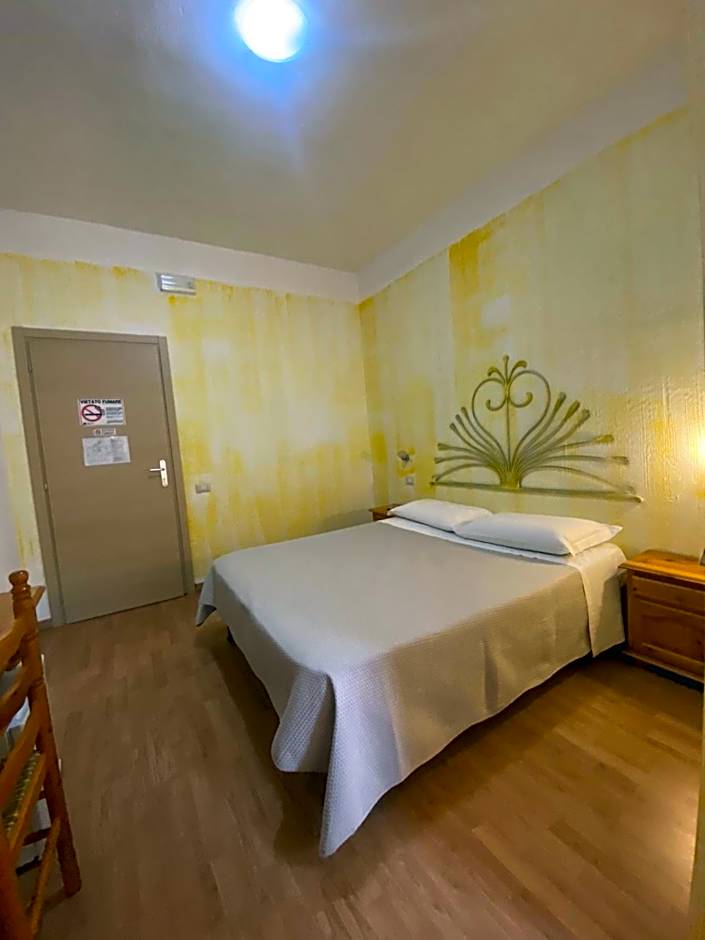 Green Gallery Hotel and Restaurant