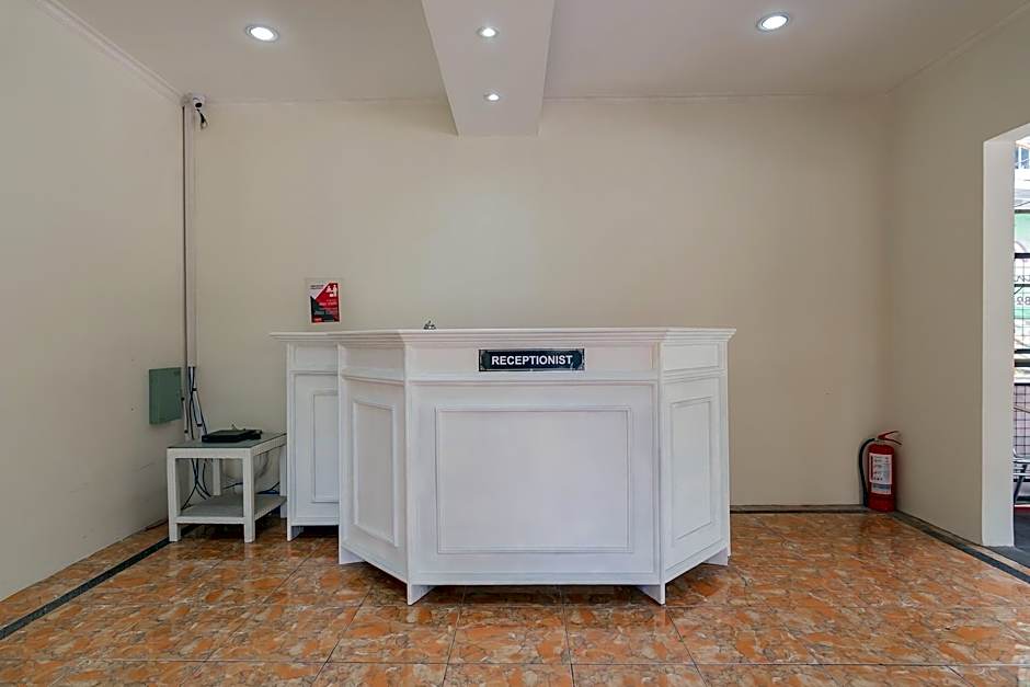 Rossan Villa Hotel near Kampus UPI Setiabudhi