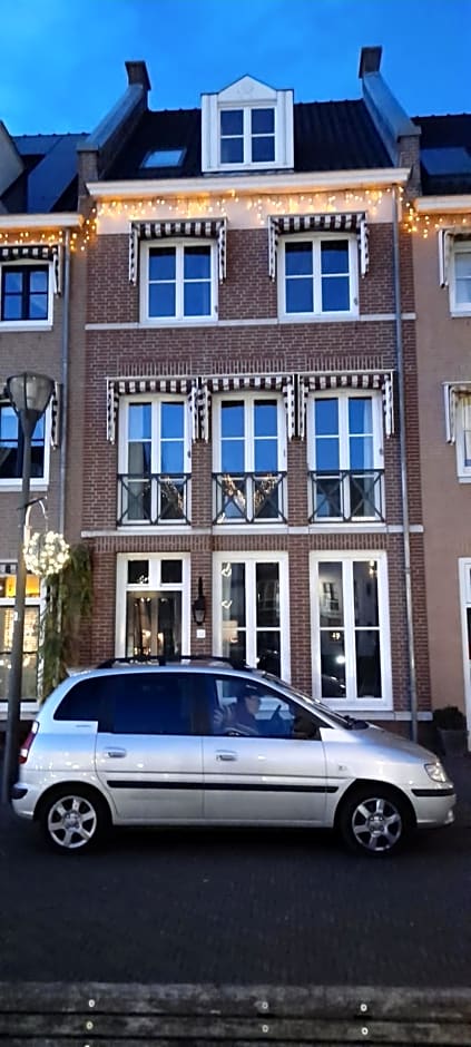 Jacky's Place – Helmond, SD