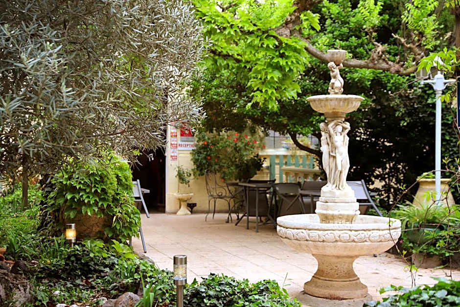 Les jardins du Patriarche Hôtel