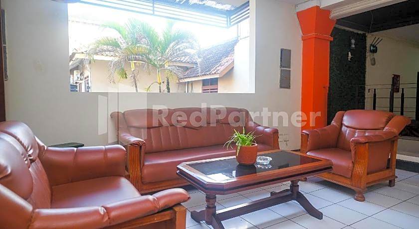 OYO 206 Hotel Candra Kirana