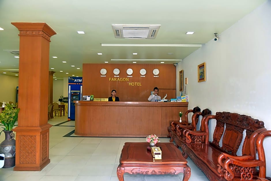 Paragon Hotel