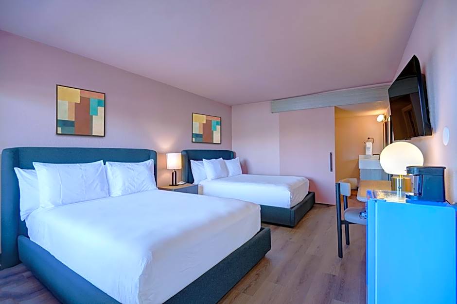 The Dunes Hotel (Palm Springs)