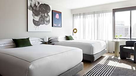 Standard Queen Room with Two Queen Beds - Hearing Accessible