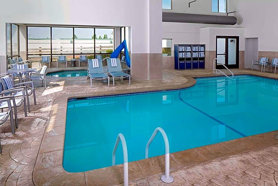 Embassy Suites by Hilton Boston Marlborough