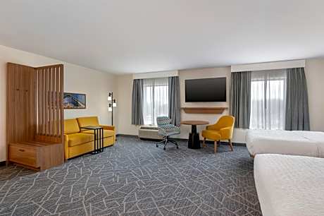 Queen Studio Suite with Two Queen Beds - Non-Smoking