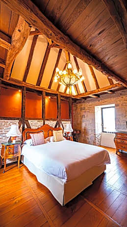 Superior Duplex Suite