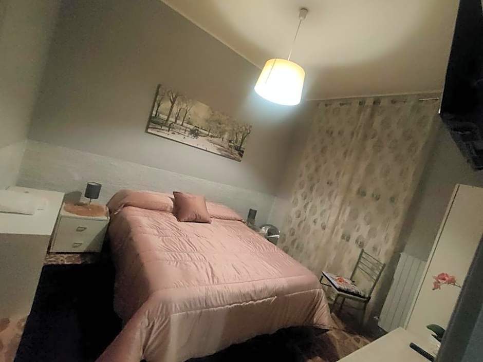 Photo 1 of 1 of Double Room with Private Bathroom