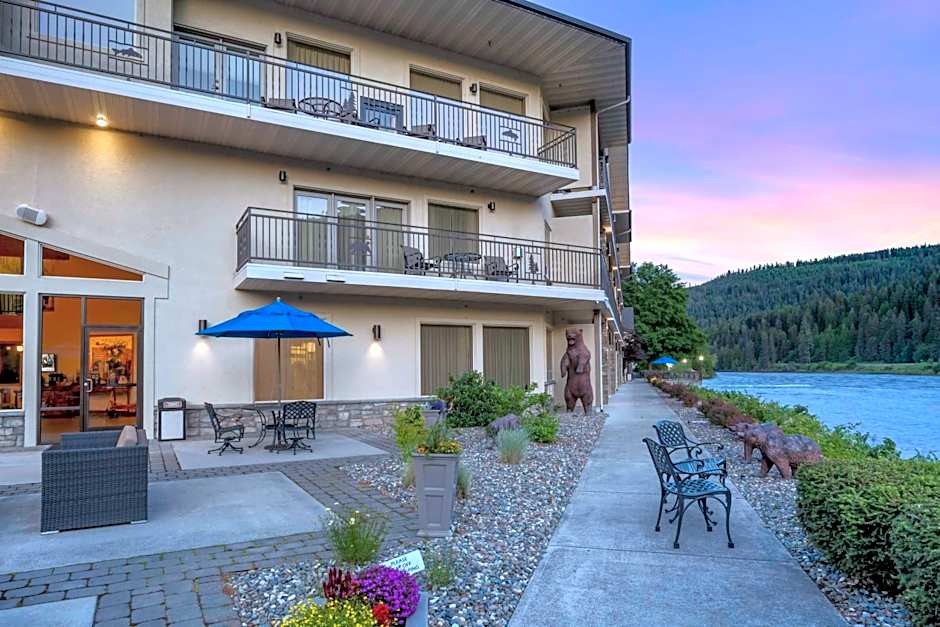Best Western Lodge at River's Edge