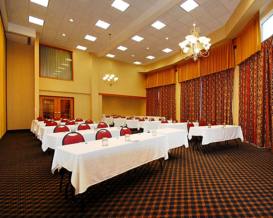 Wyndham Garden Madison Fitchburg