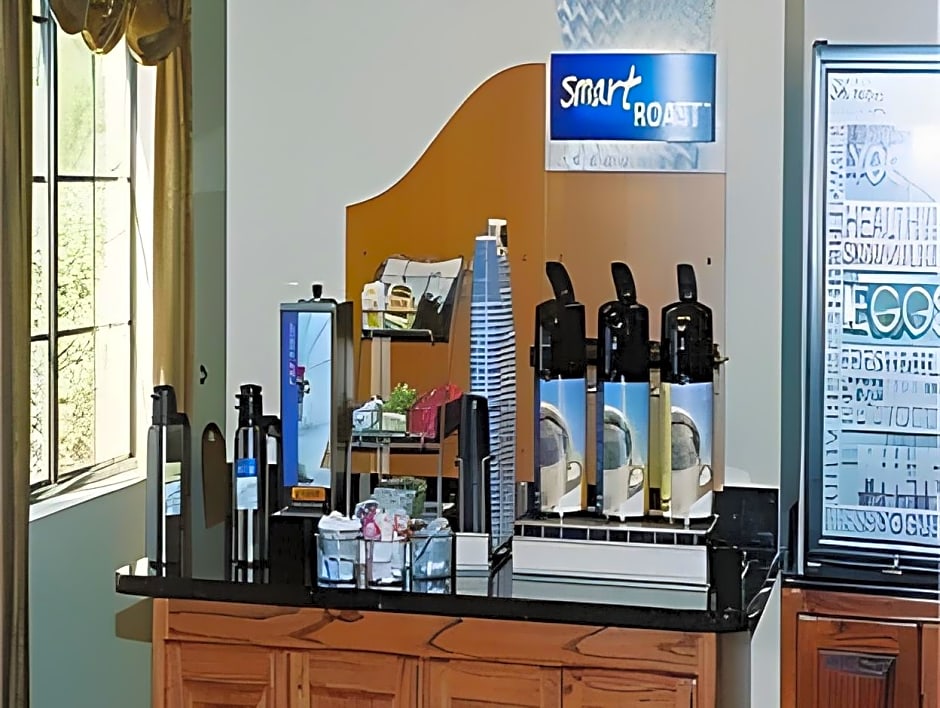 Holiday Inn Express & Suites Kerrville By IHG