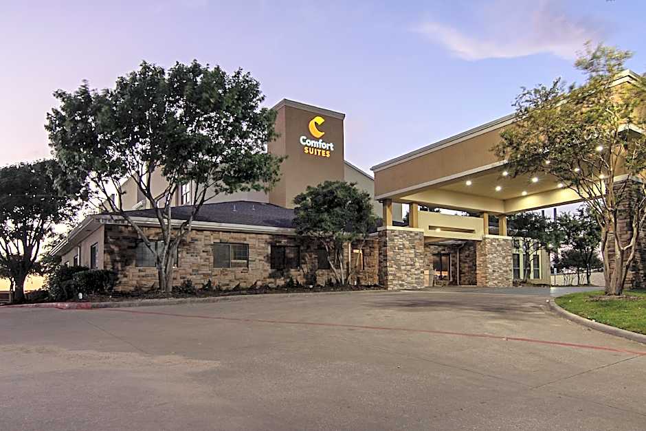 Comfort Suites NW Dallas Near Love Field