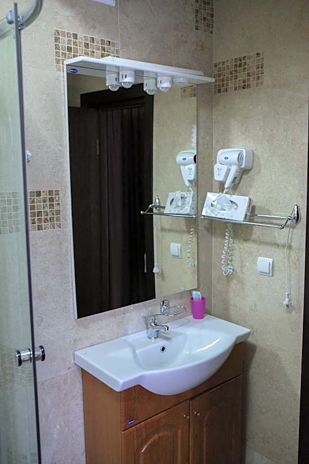 Villa Anticus (Adults Only)