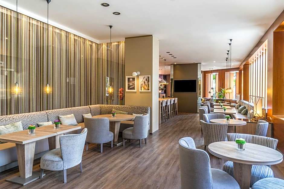 AC Hotel by Marriott Valencia