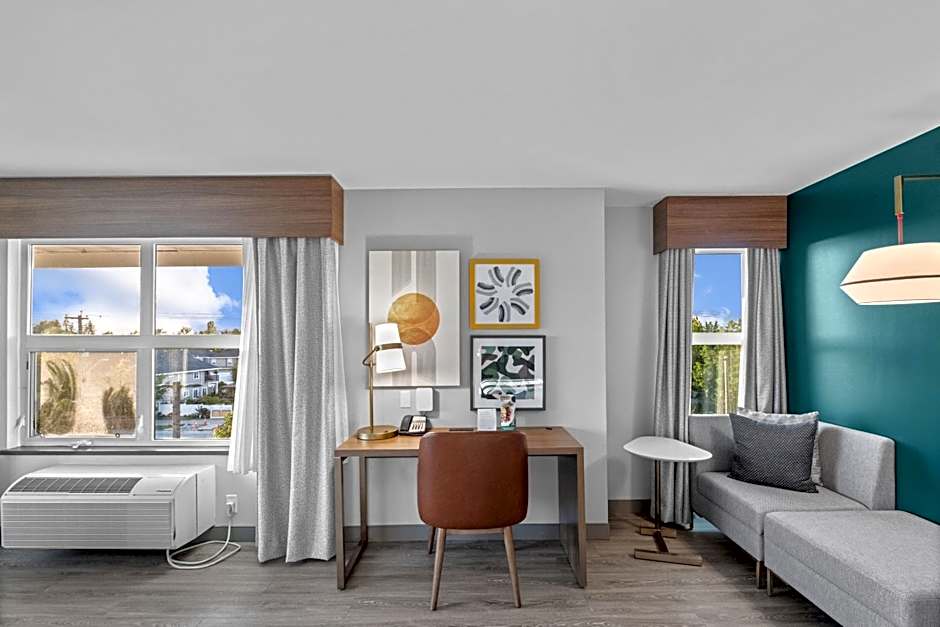Holiday Inn Hotel & Suites Surrey East - Cloverdale By IHG