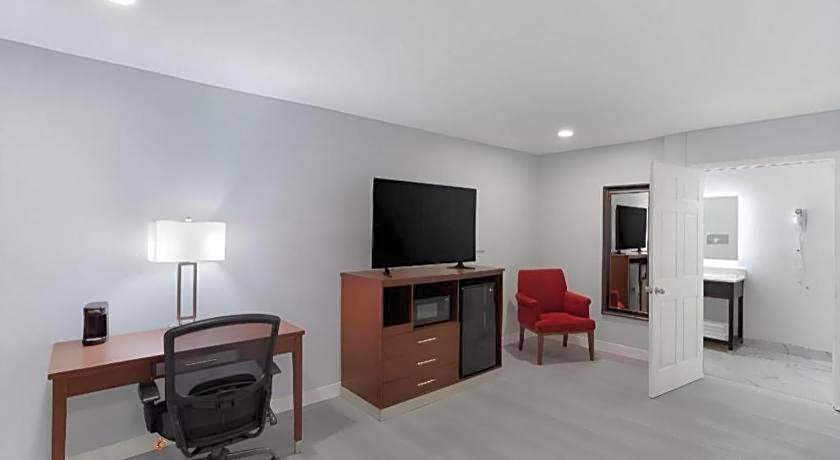 Quality Inn Redding near I-5