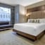 Cambria Hotel Philadelphia Downtown Center City