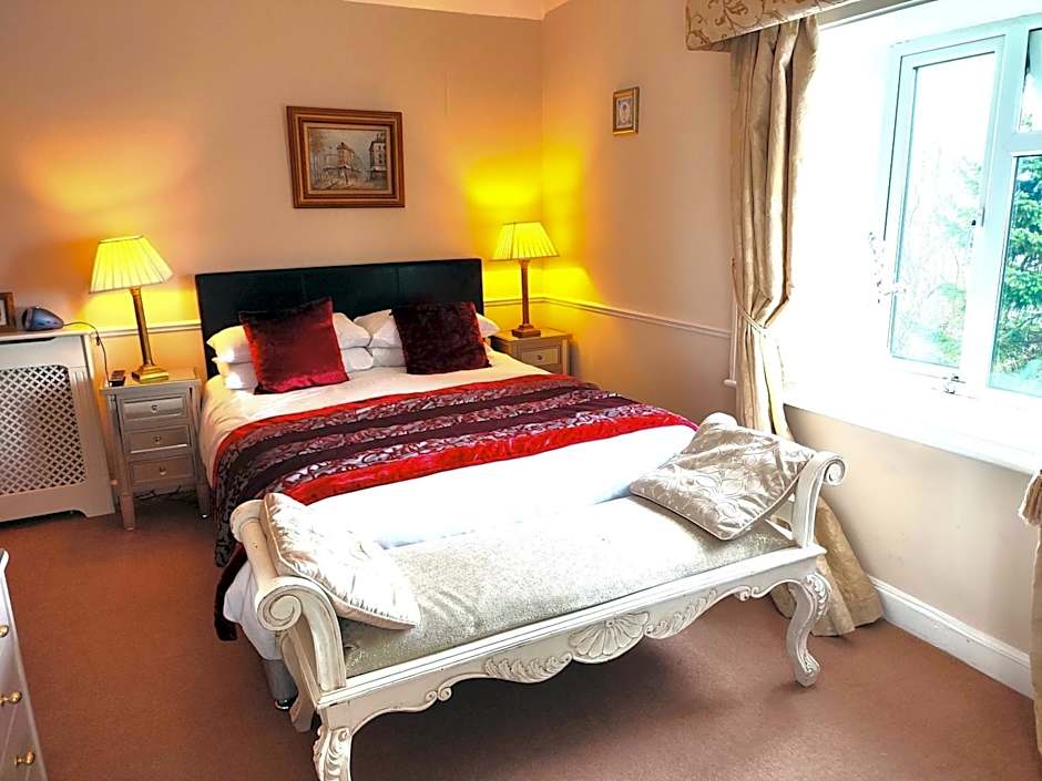 Robin Hill House B&B