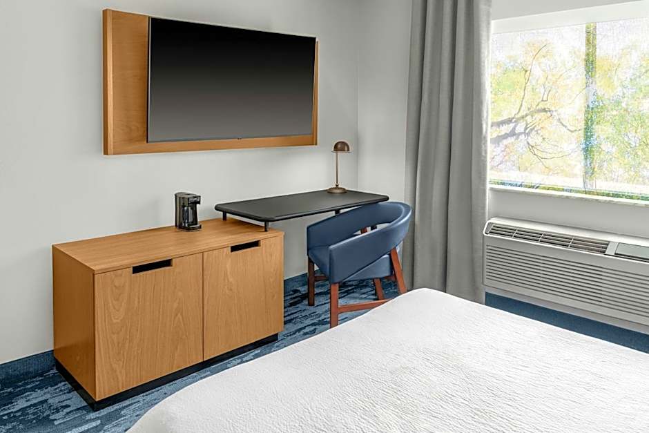 Fairfield Inn & Suites by Marriott San Francisco San Carlos
