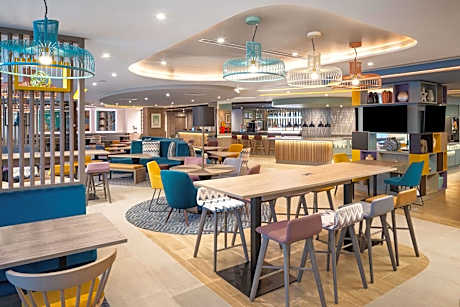 Hampton By Hilton London City