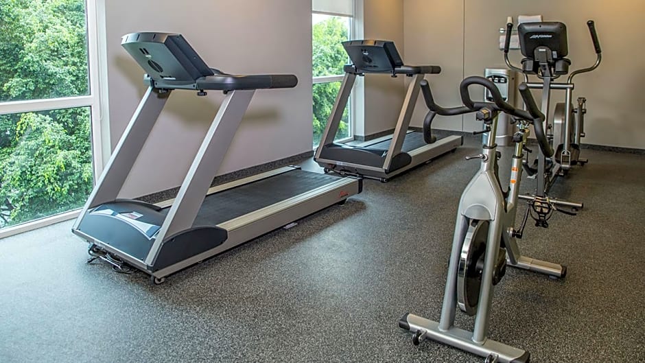 City Express Plus by Marriott Medellín Colombia