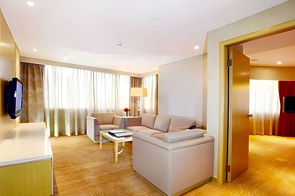 Casa Real Hotel