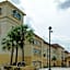 La Quinta Inn & Suites by Wyndham Mobile Satsuma / Saraland