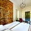 Lull Hostel