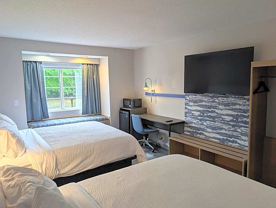 Greenville Pelham Inn by IHG