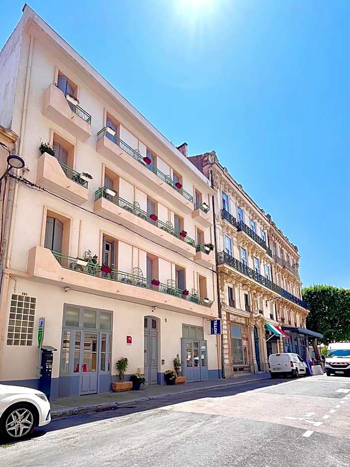 Le National Sète Centre Gare,Ascenseur