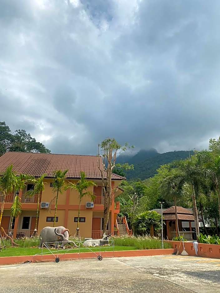 Du-sila Hotel kohchang