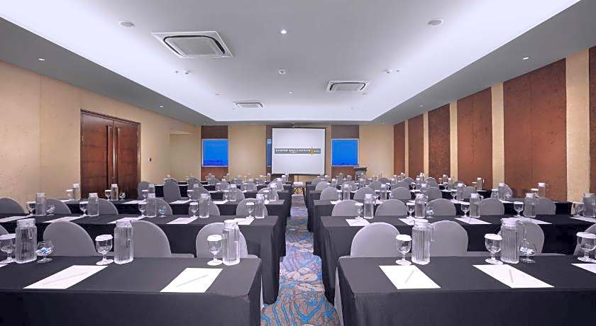 Harper Wahid Hasyim Medan by ASTON