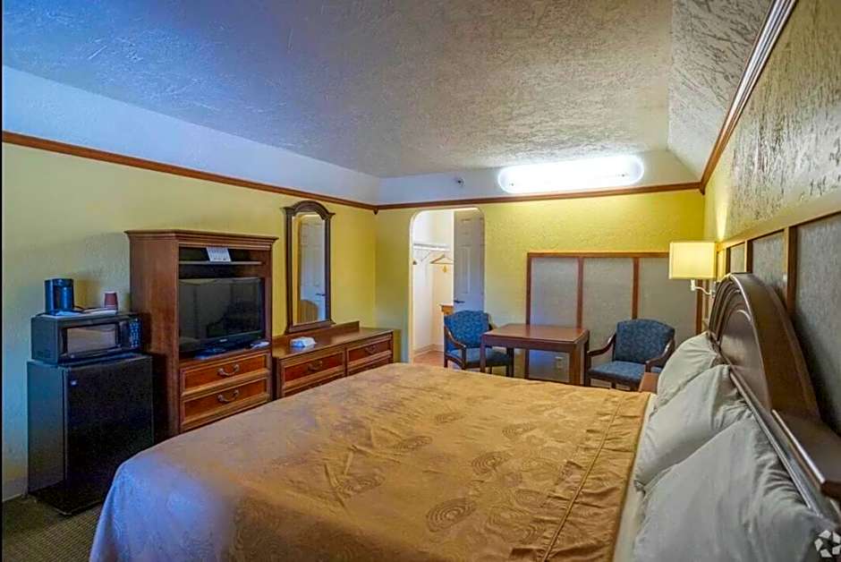 Bo Hotel Canadian Courts