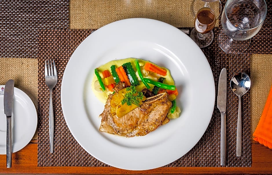 Kandy City Hotel by Earl's