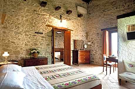 Family Room with Sea View