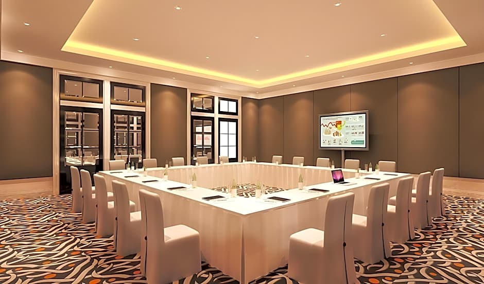 Hotel Ciputra World Surabaya