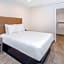 Super 8 by Wyndham Bakersfield CA