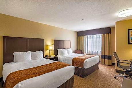 Queen Room with Two Queen Beds - Non-Smoking