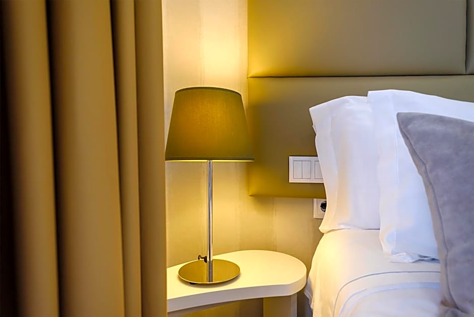 Hotel Rosa Mística by Umbral