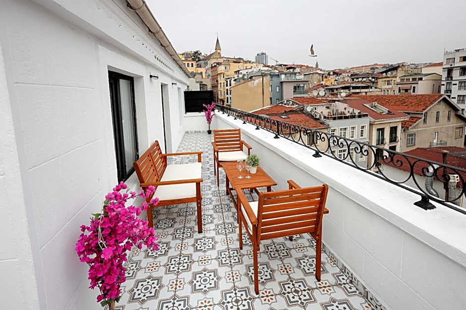 Selvese Suites, Serviced Living in Galata
