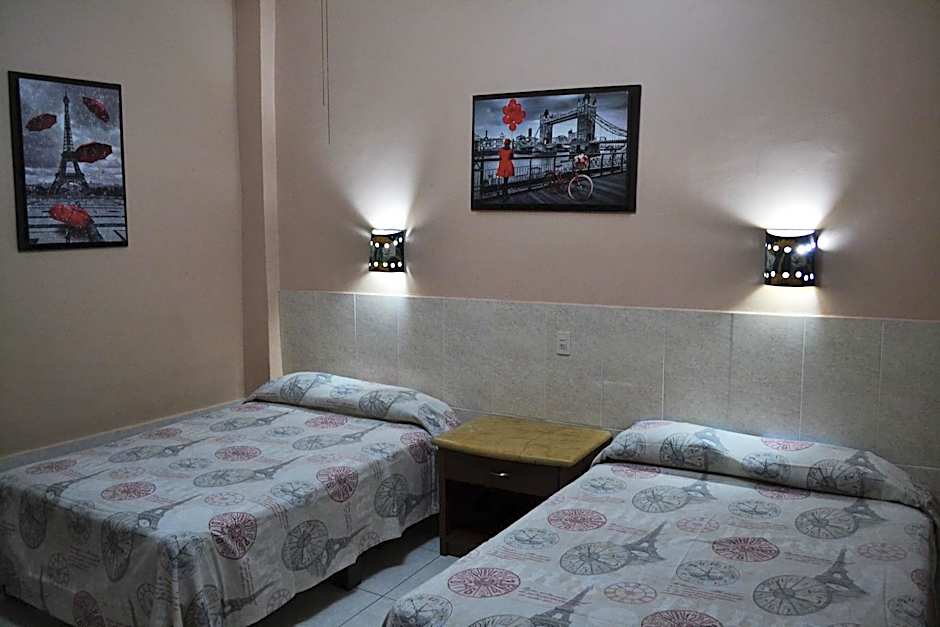 Hotel Maya