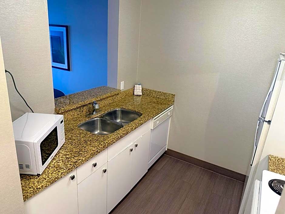 Holiday Inn Hotel & Suites Osoyoos By IHG