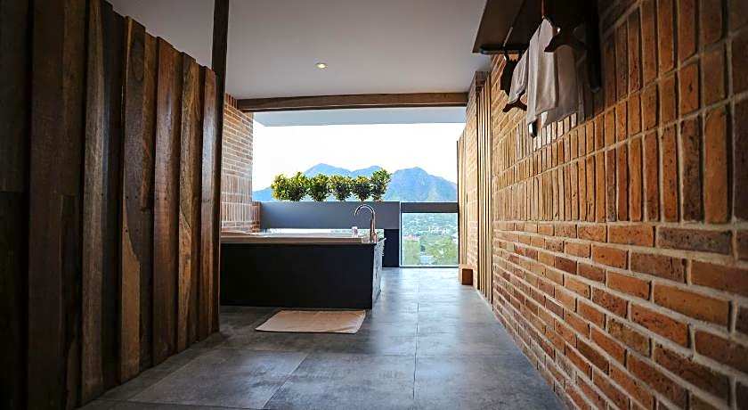 Seasing Boutique Hotel