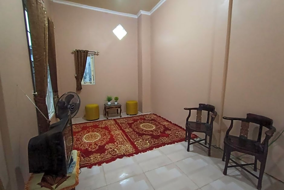 SPOT ON 3525 Penginapan Magnolia Syariah