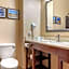 Comfort Suites Baytown I 10