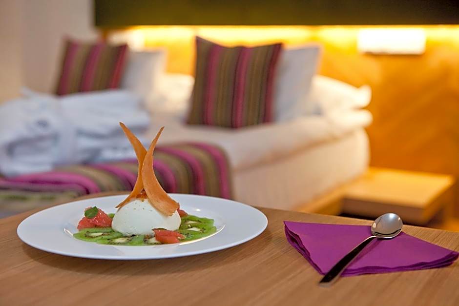 Platinum Palace Residence Boutique Hotel