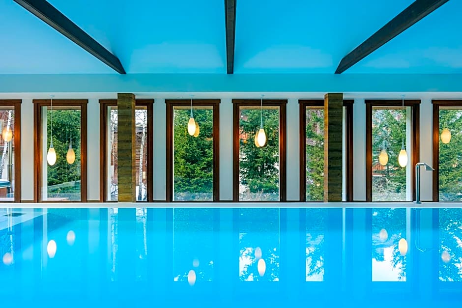 Montana Lodge & Spa, by R Collection Hotels