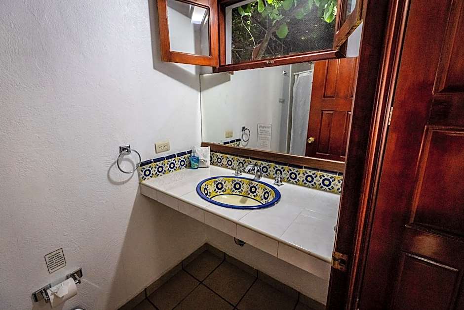 Las Mariposas Hotel & Studios