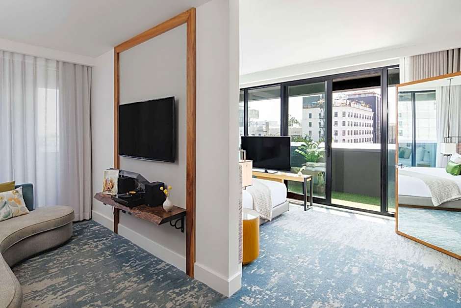 Dream Hollywood by Hyatt