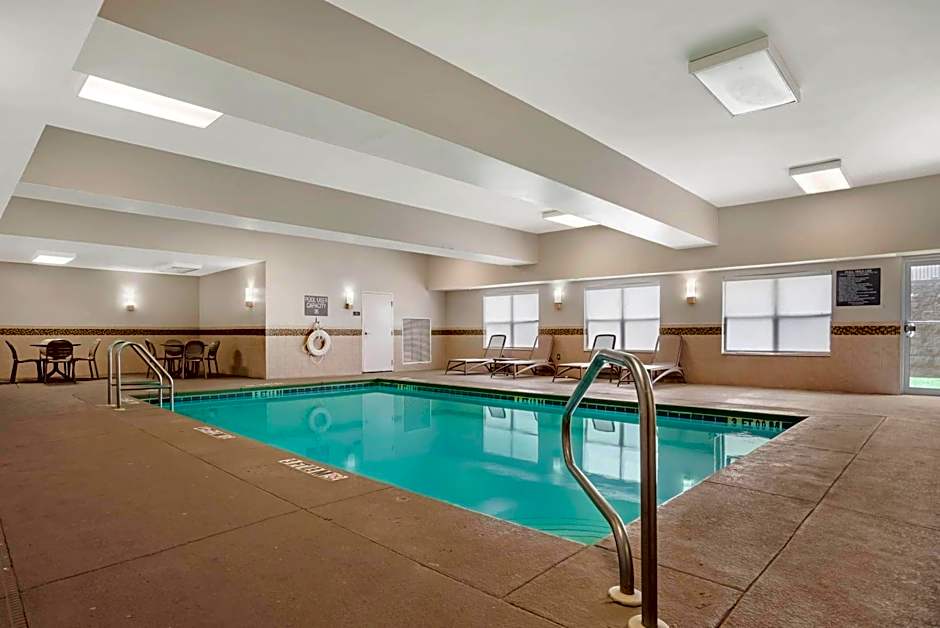 Comfort Inn & Suites Dothan Northside Plaza